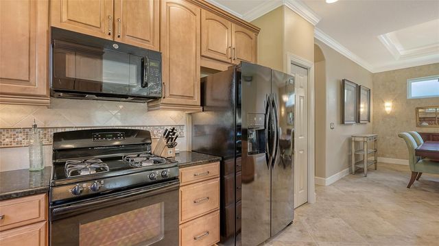 5352 VACCARO COURT, Bradenton, FL 34211
