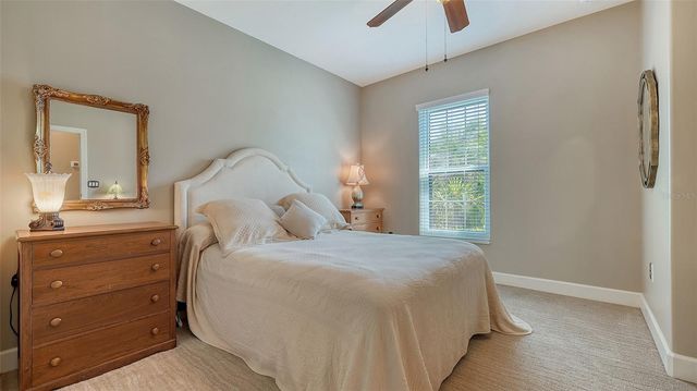 5352 VACCARO COURT, Bradenton, FL 34211