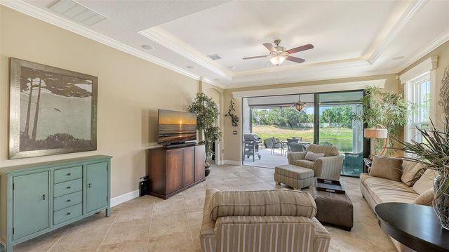 5352 VACCARO COURT, Bradenton, FL 34211