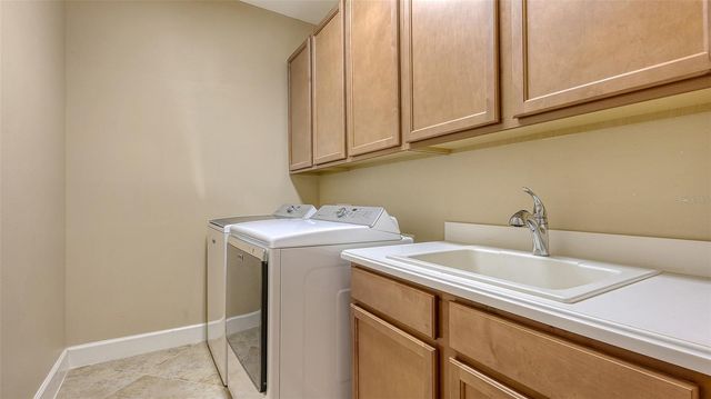 5352 VACCARO COURT, Bradenton, FL 34211