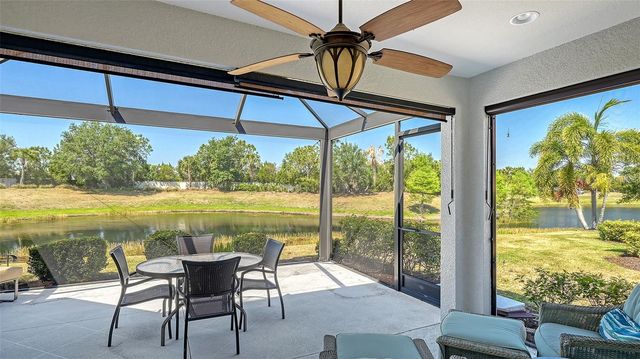 5352 VACCARO COURT, Bradenton, FL 34211