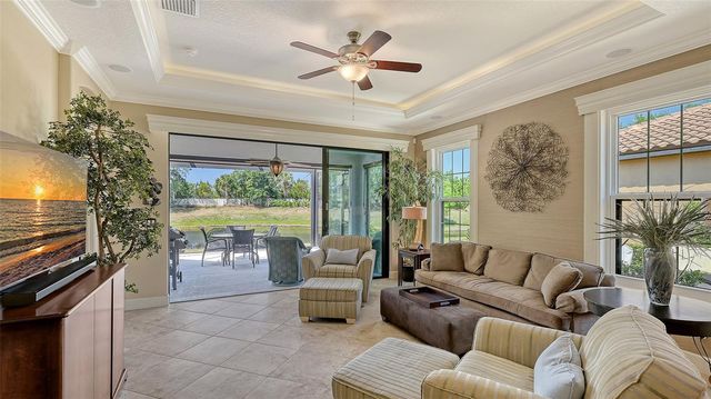 5352 VACCARO COURT, Bradenton, FL 34211
