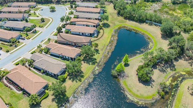 5352 VACCARO COURT, Bradenton, FL 34211