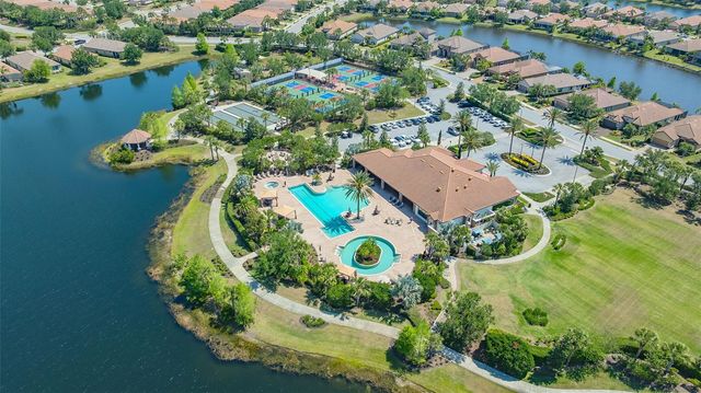 5352 VACCARO COURT, Bradenton, FL 34211