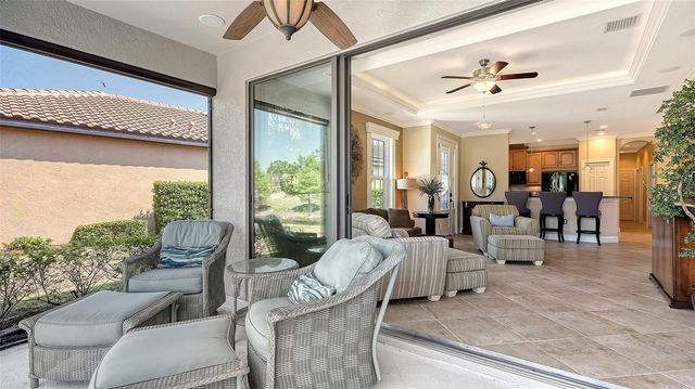 5352 VACCARO COURT, Bradenton, FL 34211