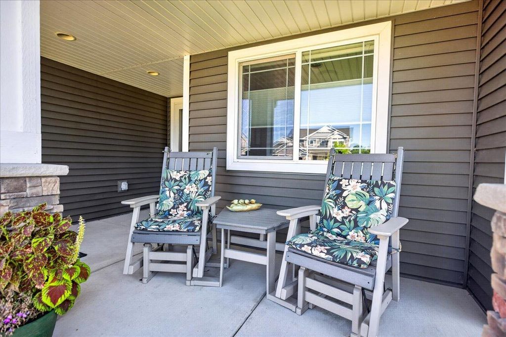 2020 Red Oak Lane, Hugo, MN 55038 — photo 4