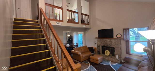 8043 Valley Farms Lane, Indianapolis, IN 46214