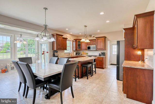 138 CONNECTICUT AVE, Reading, PA 19608