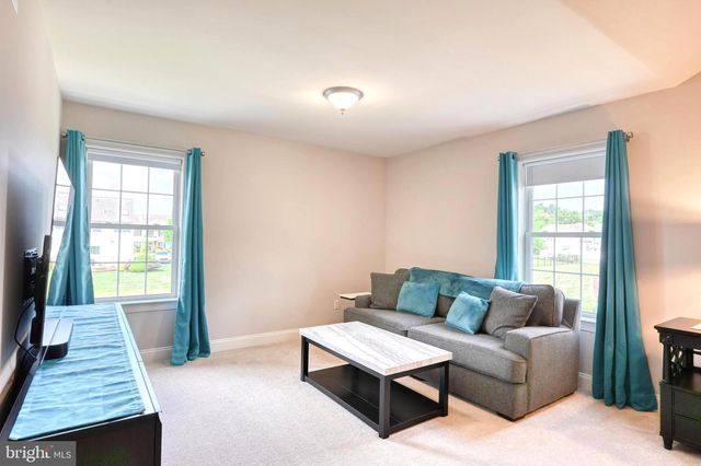 138 CONNECTICUT AVE, Reading, PA 19608