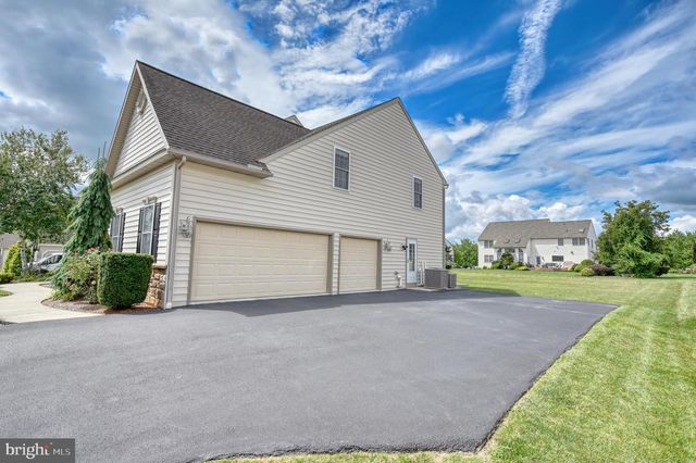 138 CONNECTICUT AVE, Reading, PA 19608