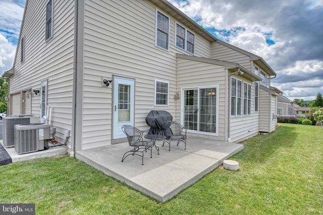 138 CONNECTICUT AVE, Reading, PA 19608