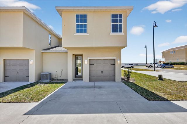 176 HOLLY VILLAGE DRIVE, Davenport, FL 33837