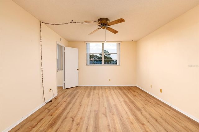 4715 BAY STREET NE 222, St Petersburg, FL 33703