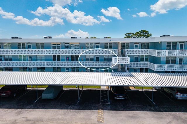 4715 BAY STREET NE 222, St Petersburg, FL 33703