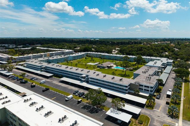 4715 BAY STREET NE 222, St Petersburg, FL 33703