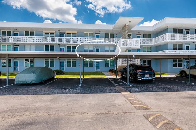 4715 BAY STREET NE 222, St Petersburg, FL 33703