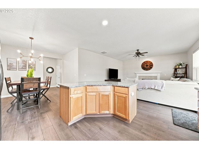 15548 Se Eckert, Damascus, OR 97089