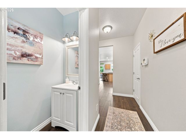 15548 Se Eckert, Damascus, OR 97089