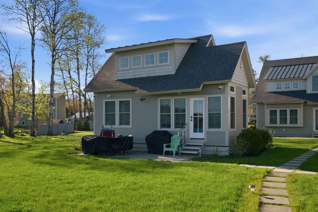 14-G Lake Shore Drive, Moultonborough, NH 03254