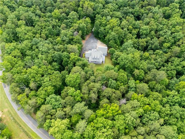 546 Mount Pleasant Road NE, Fairmount, GA 30139