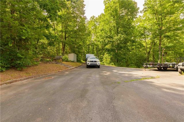 546 Mount Pleasant Road NE, Fairmount, GA 30139