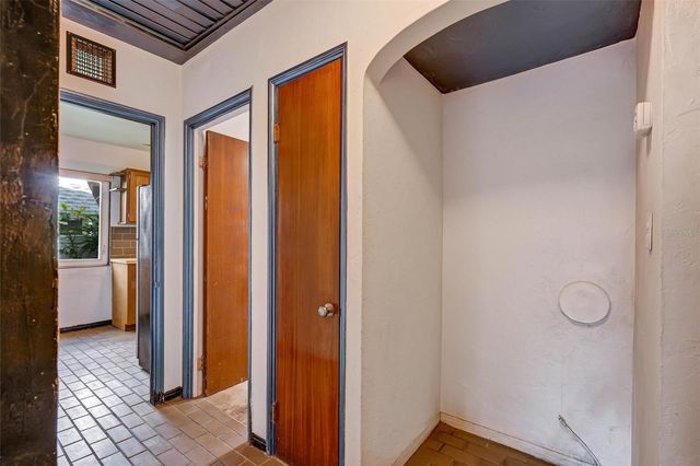 151 20TH AVENUE S, St Petersburg, FL 33705