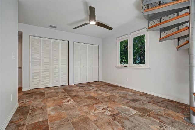 151 20TH AVENUE S, St Petersburg, FL 33705