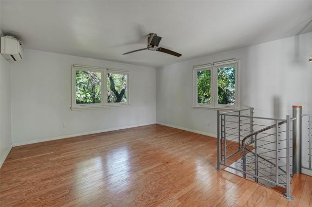 151 20TH AVENUE S, St Petersburg, FL 33705