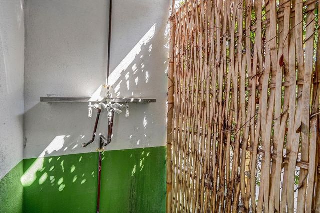 151 20TH AVENUE S, St Petersburg, FL 33705