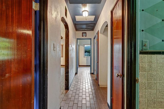 151 20TH AVENUE S, St Petersburg, FL 33705