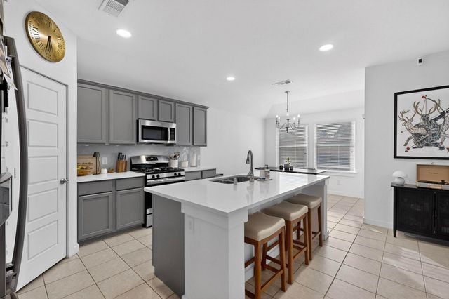 8113 Wildwest Drive, Fort Worth, TX 76131