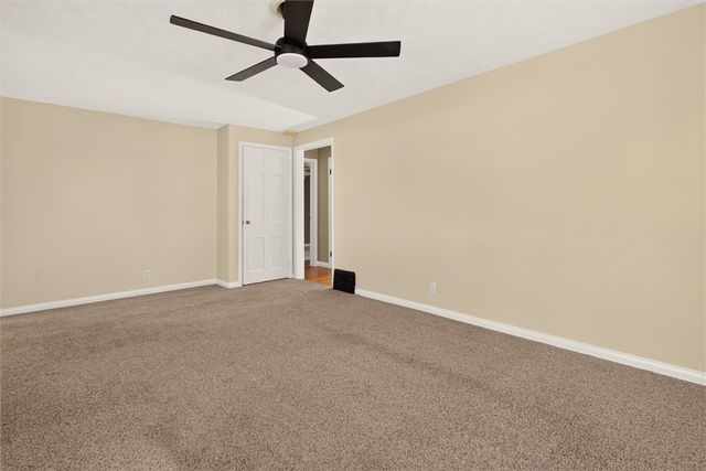 97 Glenthorne Rd, Rochester, NY 14615