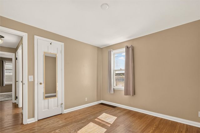 97 Glenthorne Rd, Rochester, NY 14615