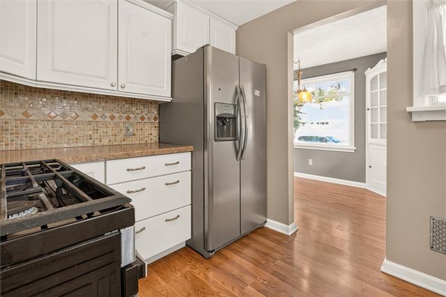 97 Glenthorne Rd, Rochester, NY 14615