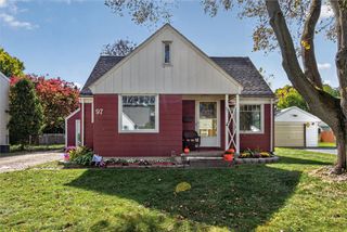 97 Glenthorne Rd, Rochester, NY 14615