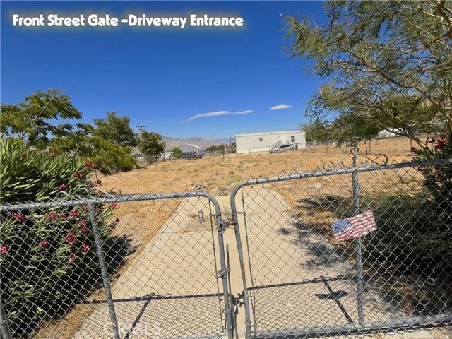 8313 Wildmint Drive, Lake Isabella, CA 93240