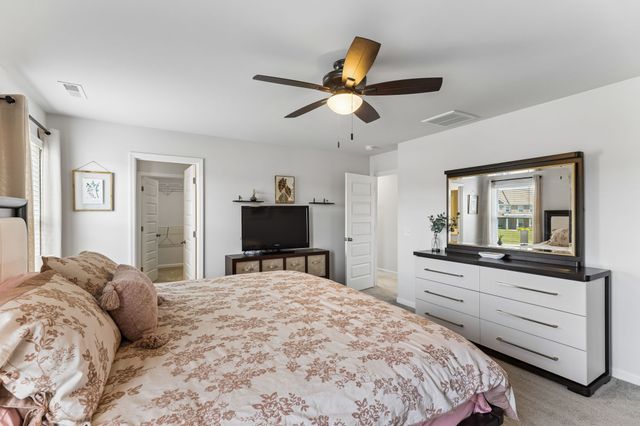 3341 Steadman St, Columbia, TN 38401