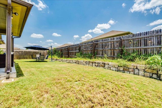 154 Screech Owl DR, Kyle, TX 78640
