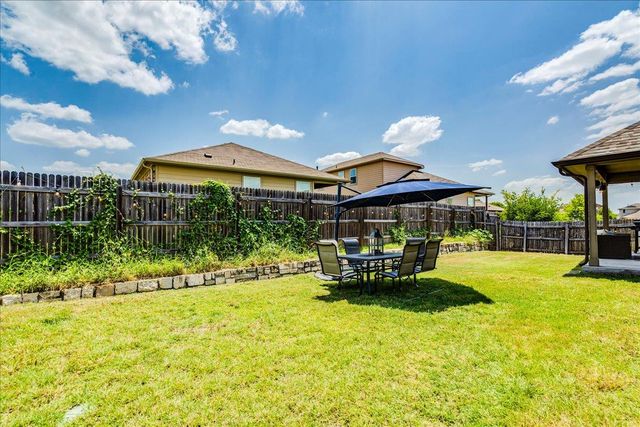 154 Screech Owl DR, Kyle, TX 78640