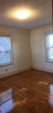 267 Safford St, Quincy, MA 02170