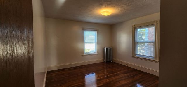 267 Safford St, Quincy, MA 02170