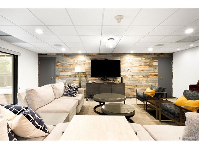 460 S Marion Pkwy 1052, Denver, CO 80209