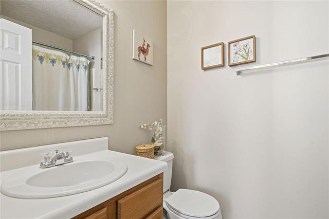 2531 Thorngate Drive, Acworth, GA 30101