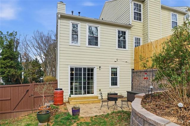 2531 Thorngate Drive, Acworth, GA 30101