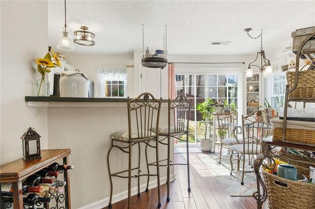 2531 Thorngate Drive, Acworth, GA 30101