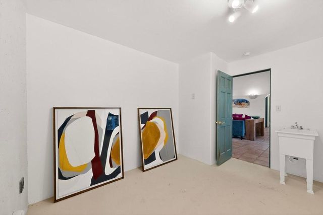 200 Ojo De La Vaca, Santa Fe, NM 87508