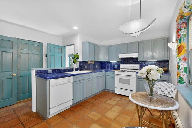 200 Ojo De La Vaca, Santa Fe, NM 87508