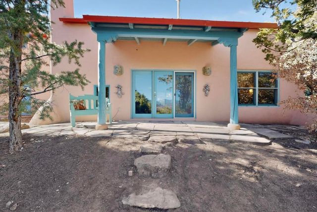 200 Ojo De La Vaca, Santa Fe, NM 87508