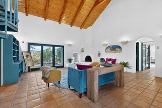 200 Ojo De La Vaca, Santa Fe, NM 87508