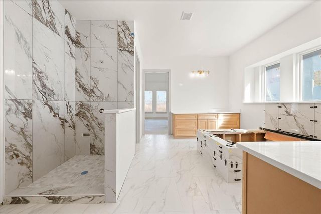 19400 S Country Drive, Edmond, OK 73012